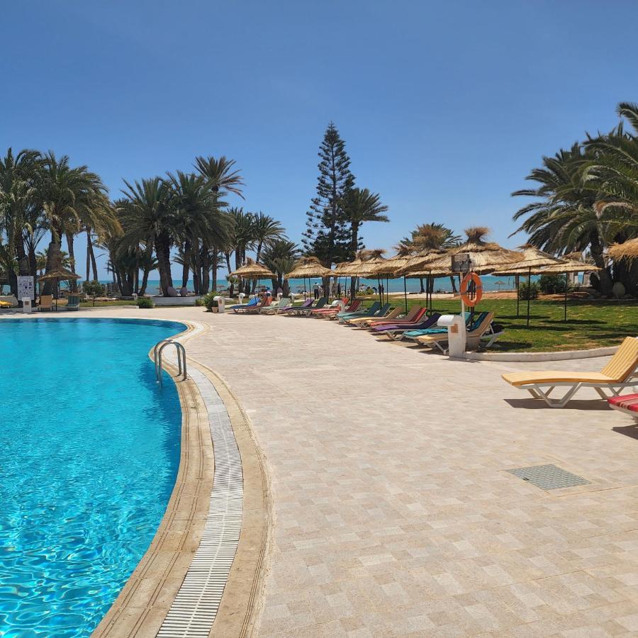 Golf Beach & Thalasso- Families And Couples Triffa Exterior photo